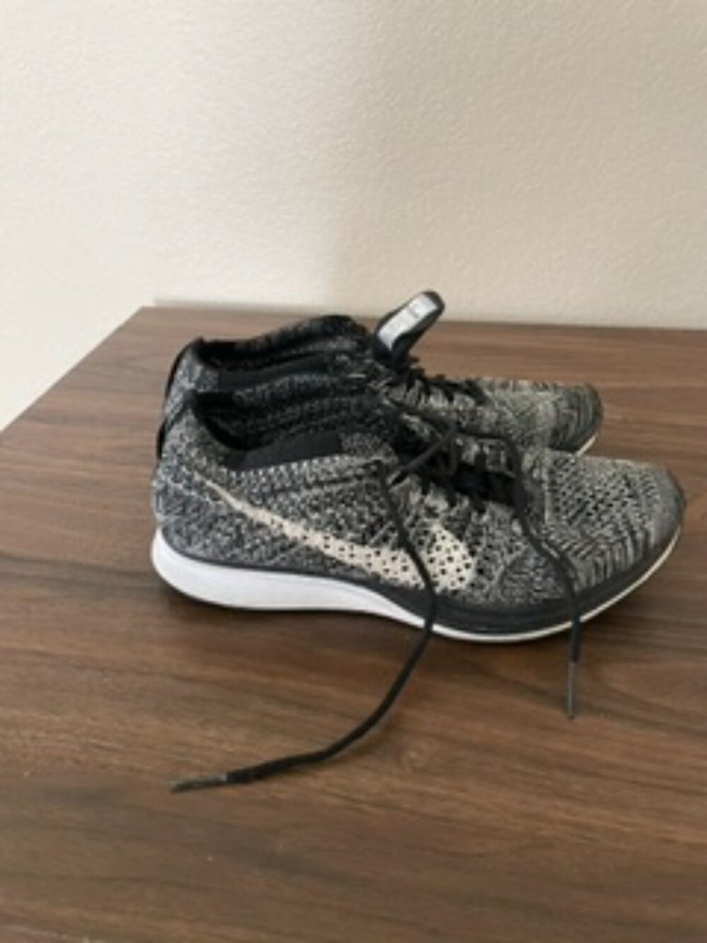 Nike Flyknit Racer